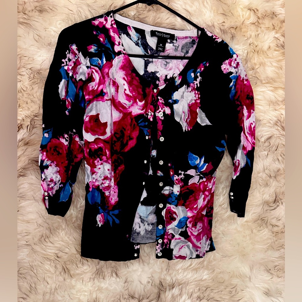 Very stylish cardigan, used
